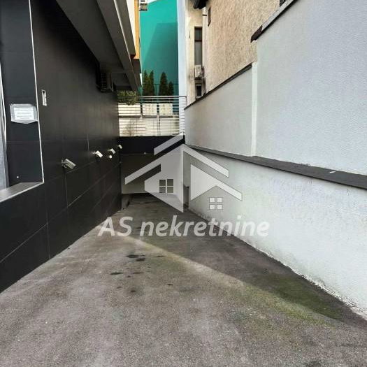 Trosoban stan za izdavanje, Lekino Brdo, Beograd, 81m², 1.000 €/mes