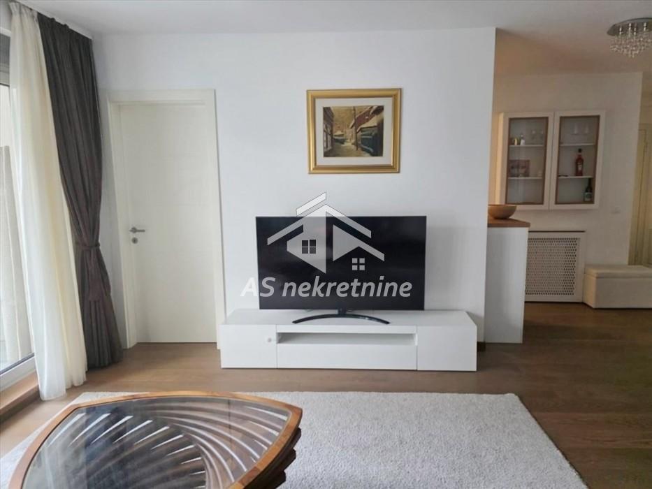 Stan Izdavanje Beograd Stan Izdavanje Beograd Tašmajdan 80 m2