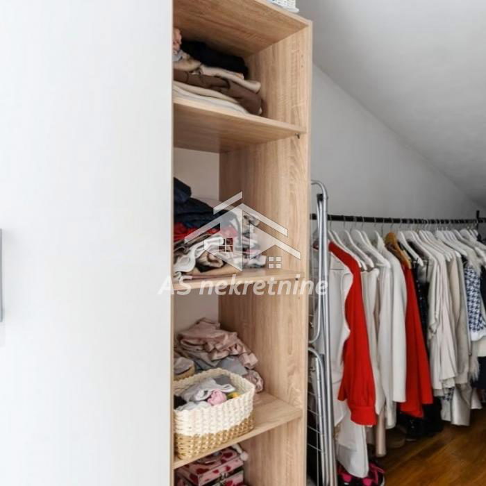 Četvorosoban stan na prodaju, Gornji Grad, Beograd, 73m², 210.000 €