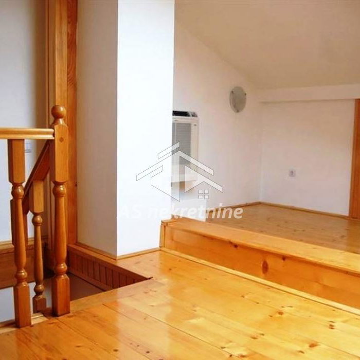 Višesoban stan za izdavanje, Dedinje, Beograd, 250m², 2.200 €/mes