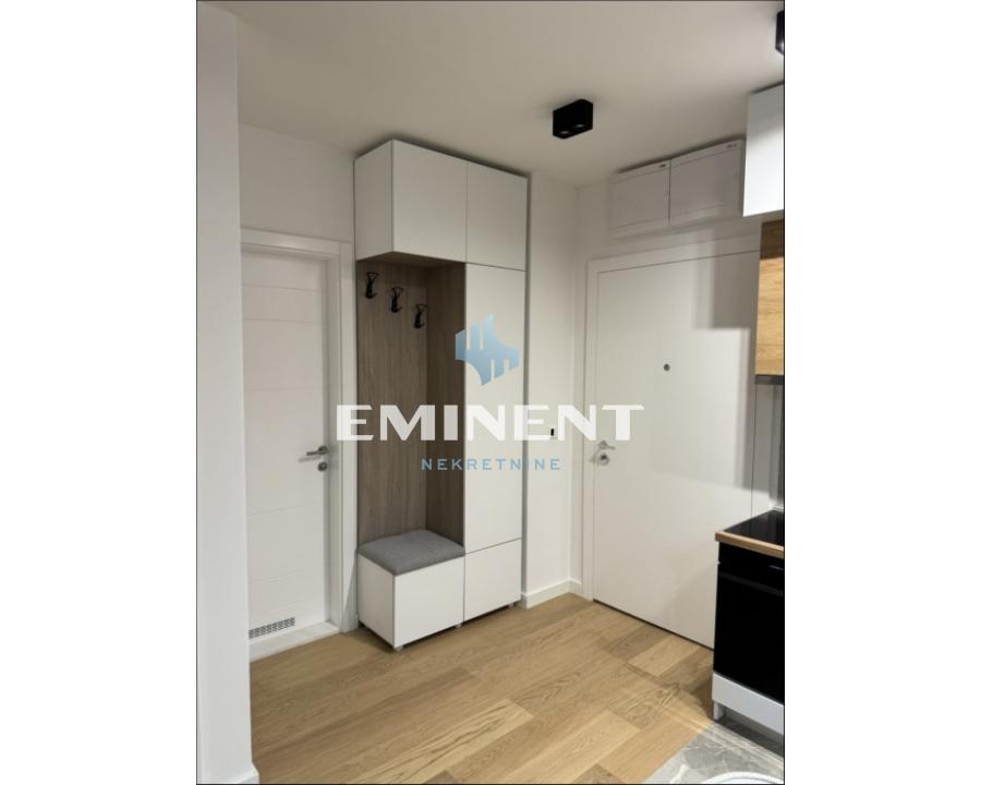 prodaja-nekretnina-XVLC9syFMS Dvosoban stan za izdavanje, Blok 65, Beograd, 33m², 950 €/mes