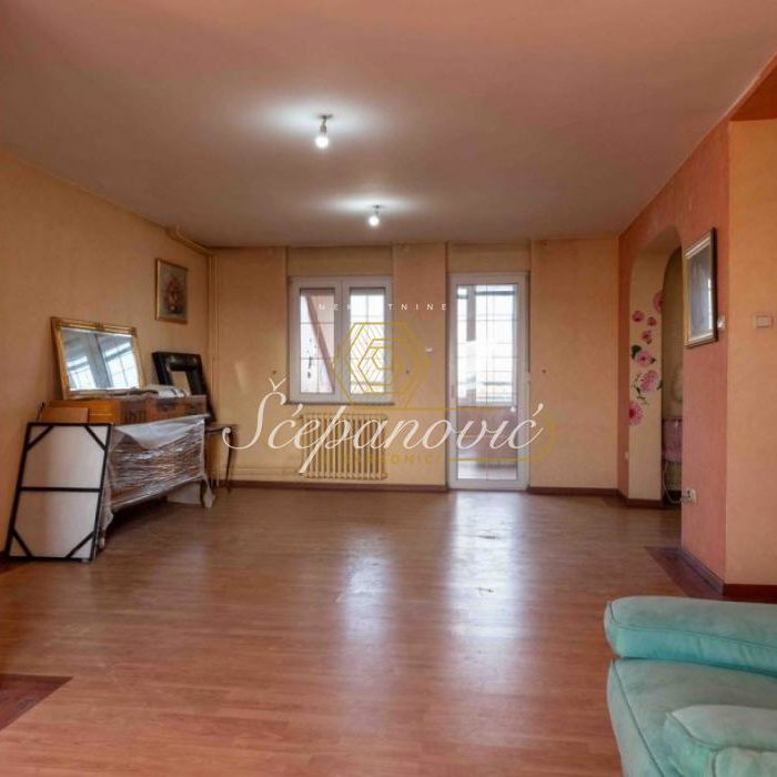 Petosoban stan na prodaju, Kej, Novi Sad, 179m², 400.000 €
