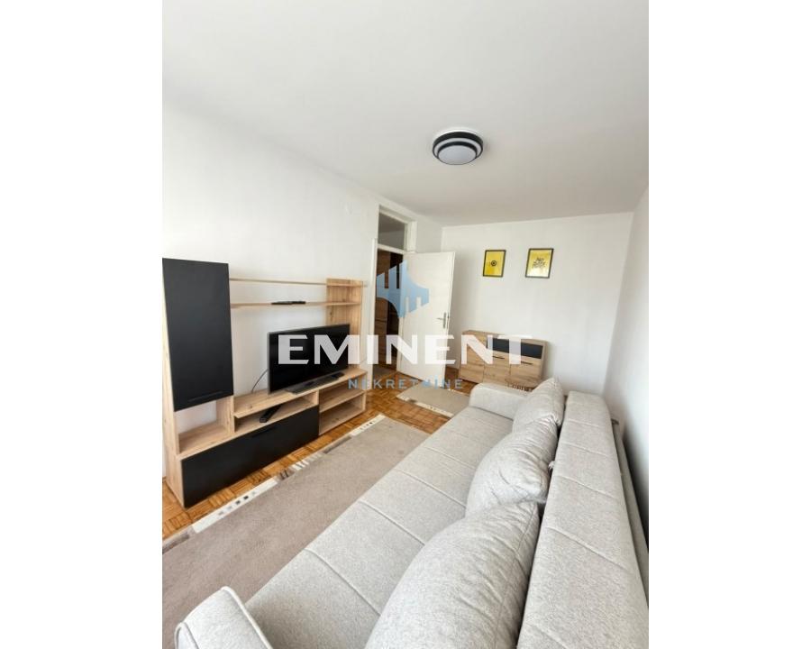 Stan Izdavanje Beograd Blok 63 59 m2