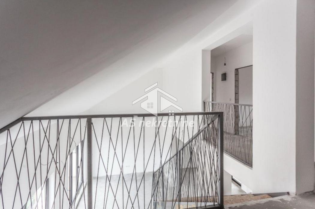 prodaja-nekretnina-b7zCbZcudR Petosoban stan na prodaju, Palata Pravde, Beograd, 170m², 399.500 €