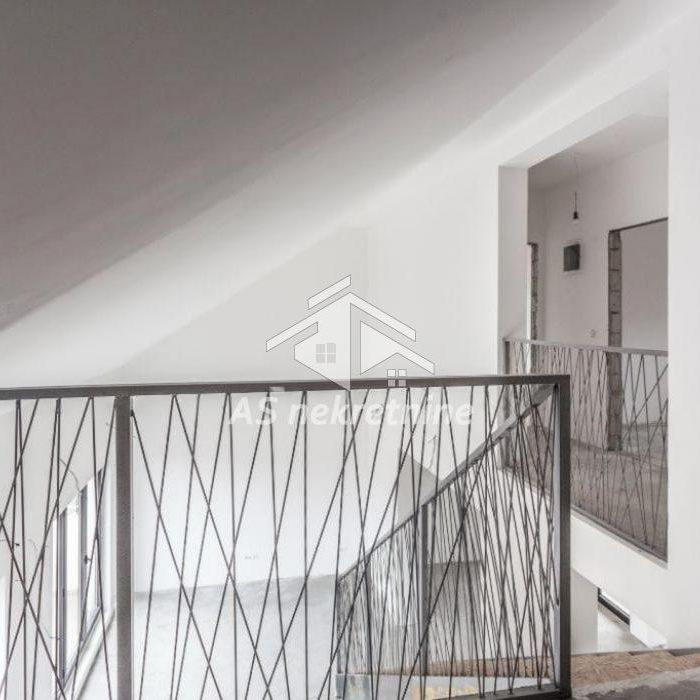 Petosoban stan na prodaju, Palata Pravde, Beograd, 170m², 399.500 €