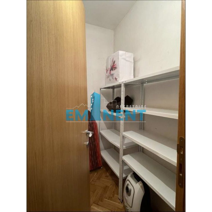 Trosoban stan za izdavanje, Tašmajdan, Beograd, 64m², 900 €/mes