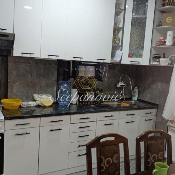Stan Prodaja Novi Sad  49 m2