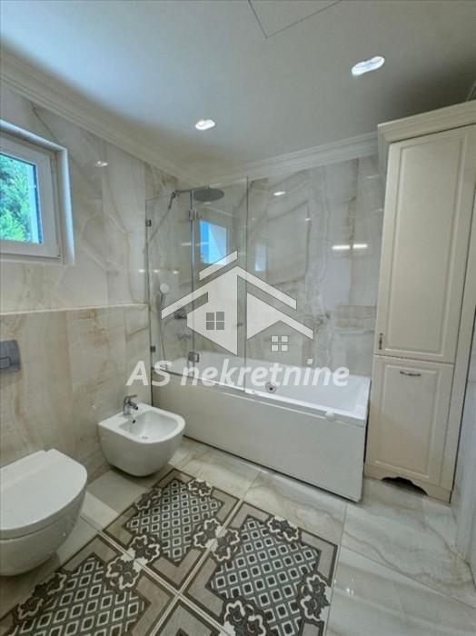 Petosoban stan za izdavanje, Senjak, Beograd, 215m², 4.500 €/mes