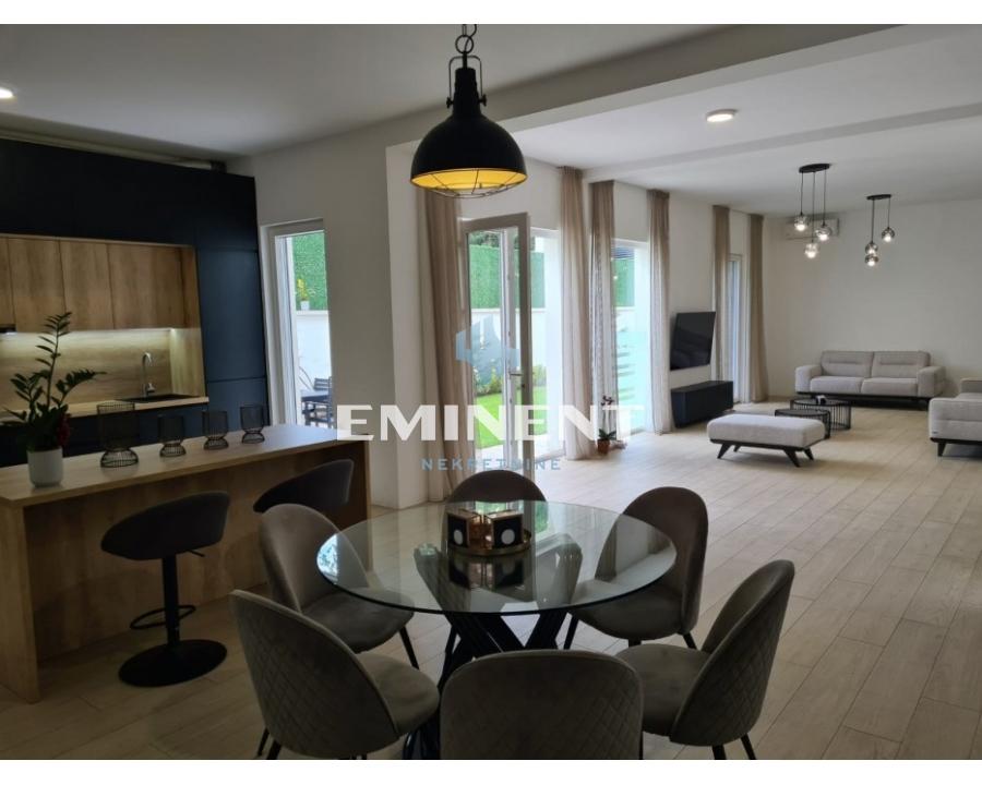 Višesoban stan na prodaju, Dedinje, Beograd, 220m², 950.000 €