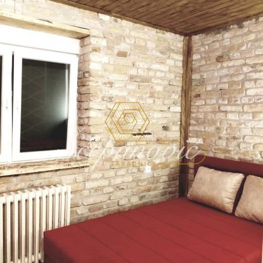 Kuća na prodaju, Fruška Gora, 307m², 430.000 €