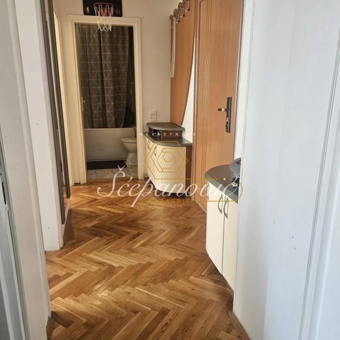 Stan Prodaja Novi Sad  49 m2