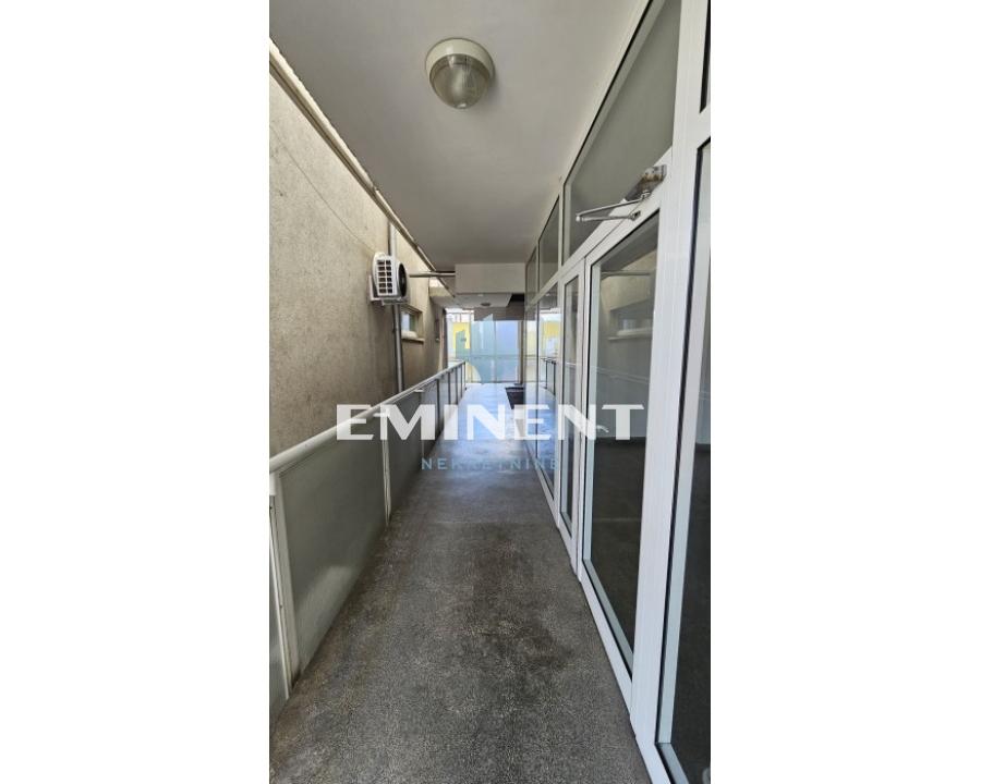 Dvosoban stan na prodaju, Novi Merkator, Beograd, 69m², 255.300 €