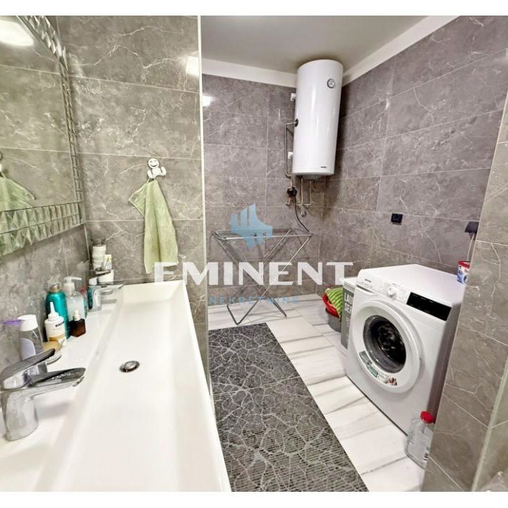 Četvorosoban stan na prodaju, A Blok – Blok 67a, Beograd, 128m², 525.000 €