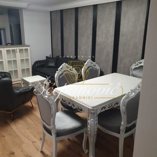Stan Prodaja Novi Sad  81 m2