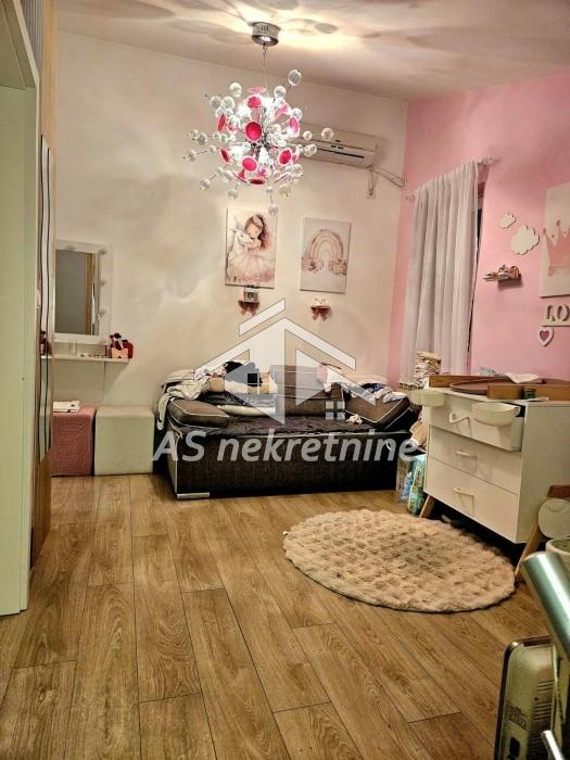 Trosoban stan za izdavanje, Bogoslovija, Beograd, 80m², 900 €/mes
