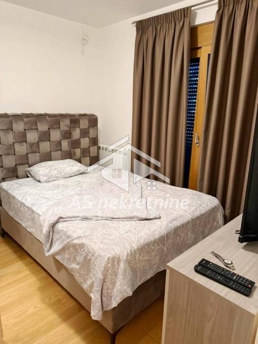 Stan Izdavanje Beograd Južni Bulevar 55 m2
