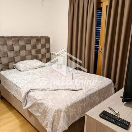 Stan Izdavanje Beograd Južni Bulevar 55 m2