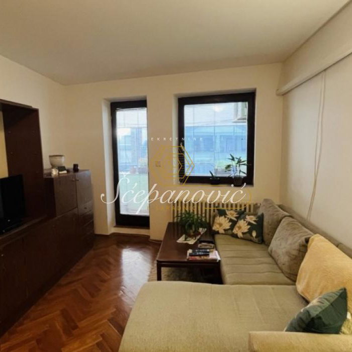 Stan Prodaja Novi Sad  55 m2