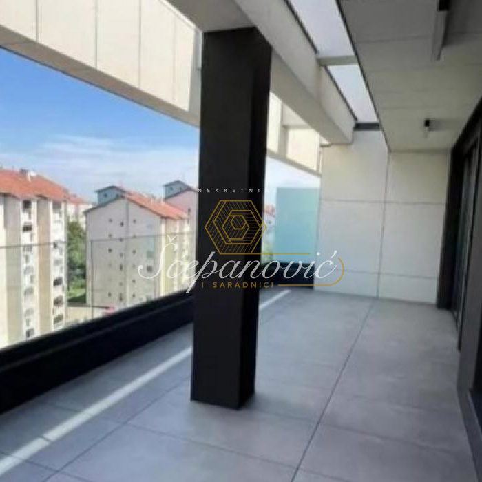 Trosoban stan na prodaju, Sajmište, Novi Sad, 93m², 645.000 €