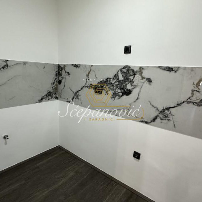 Stan Prodaja Novi Sad  54 m2