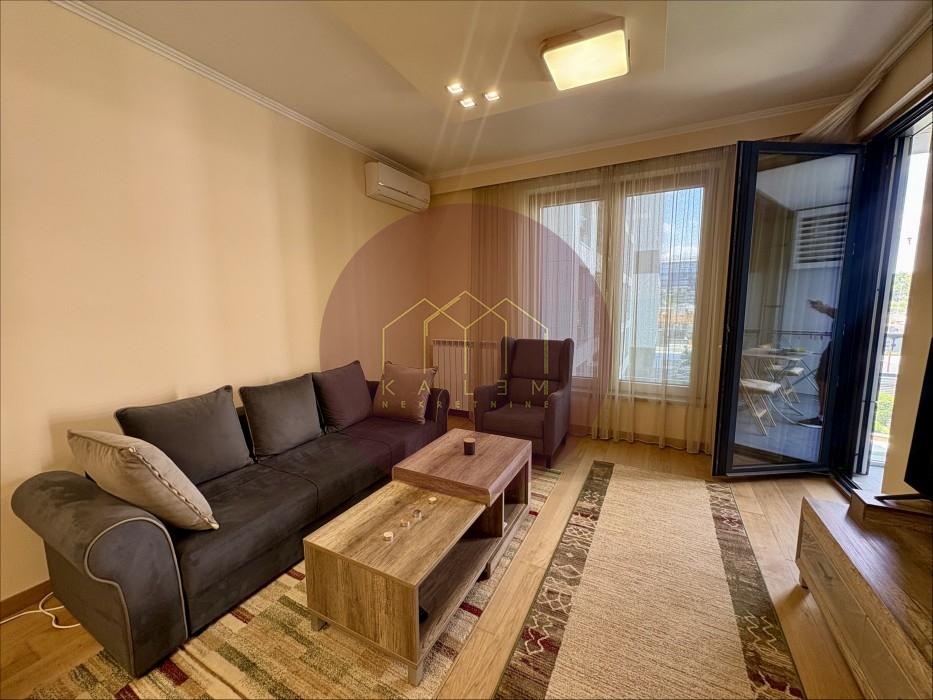 Stan Izdavanje Beograd  53 m2