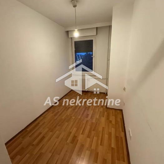 Stan Izdavanje Beograd Blok 19a 73 m2