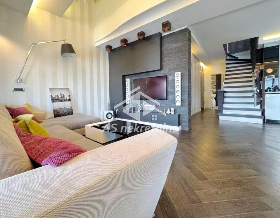 Četvorosoban stan na prodaju, Crveni Krst Vračar, Beograd, 117m², 425.000 €