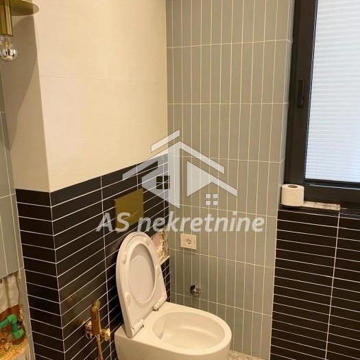 Trosoban stan za izdavanje, Neimar, Beograd, 145m², 3.000 €/mes