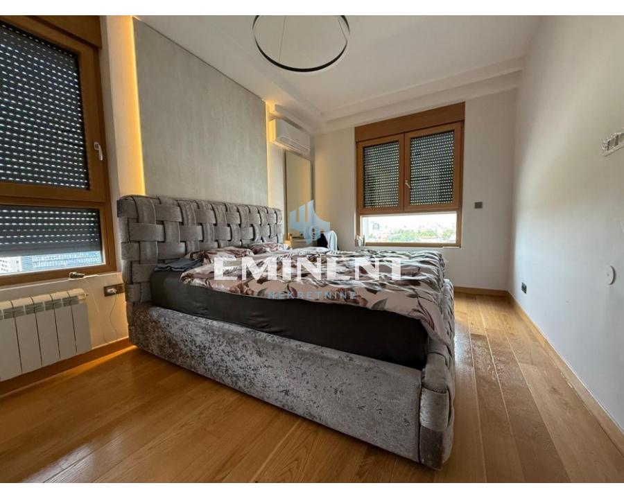 prodaja-nekretnina-beograd-a62FfwNeOz Petosoban stan na prodaju, Blok 65, Beograd, 165m², 790.000 €