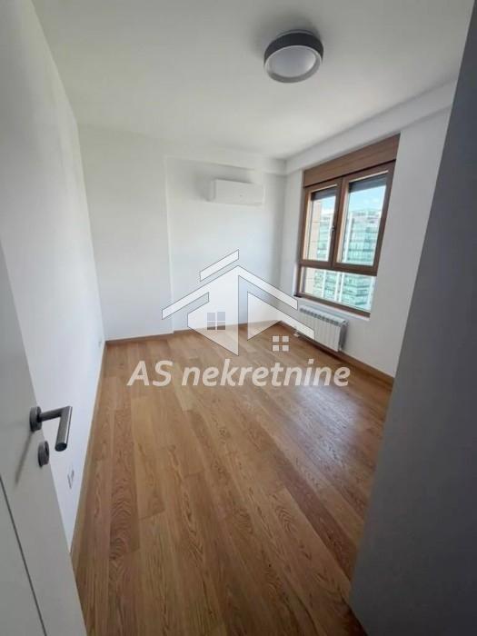 Četvorosoban stan za izdavanje, Blok 65, Beograd, 105m², 10. sprat, 2.100 €/mes