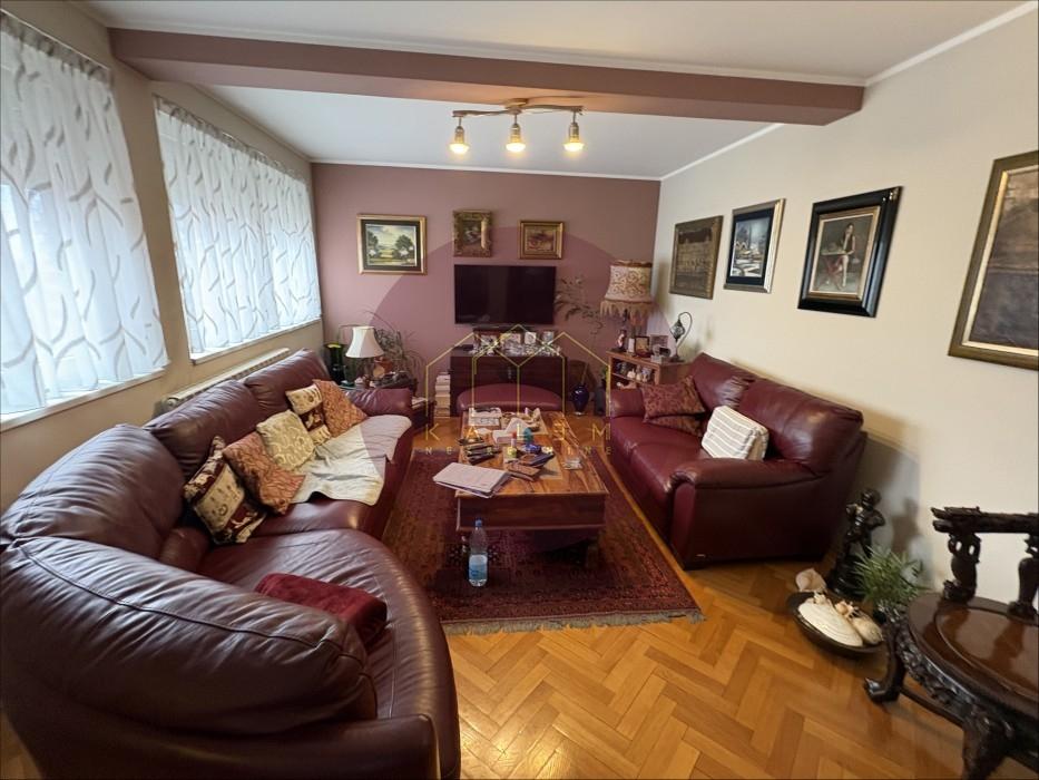 Stan Prodaja Beograd Banovo Brdo 140 m2