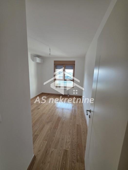 Stan Izdavanje Beograd  58 m2