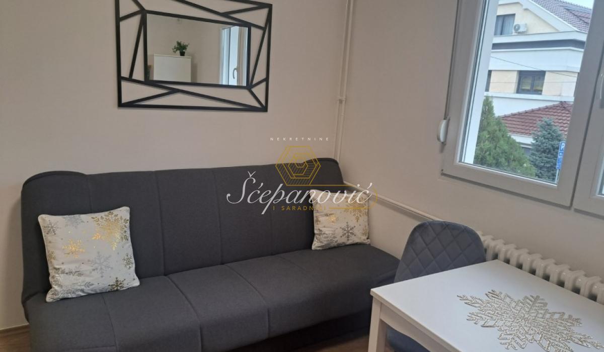 Jednosoban stan na prodaju, Banatić, Novi Sad, 16m², 59.500 €