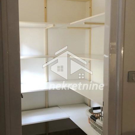 Dvosoban stan za izdavanje, Kalenić Pijaca, Beograd, 67m², 900 €/mes