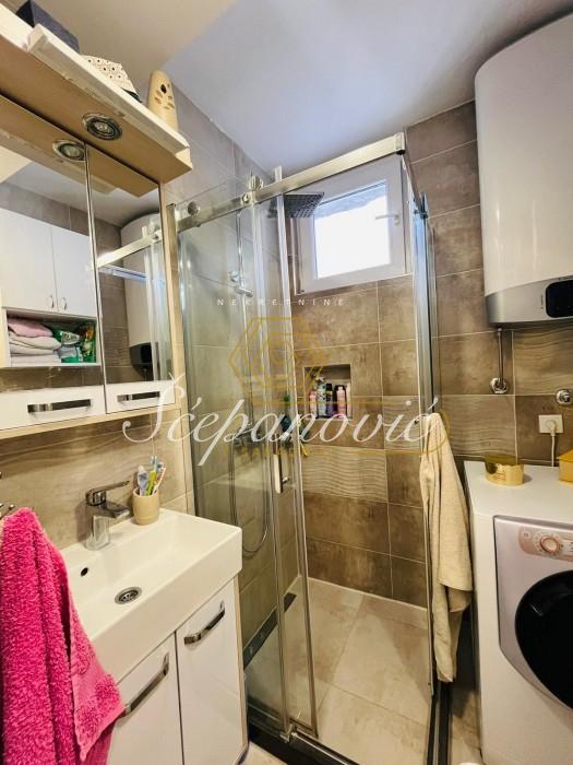 prodaja-nekretnina-beograd-ichx9ueKQt Četvorosoban stan na prodaju, Liman 2, Novi Sad, 71m², 220.000 €