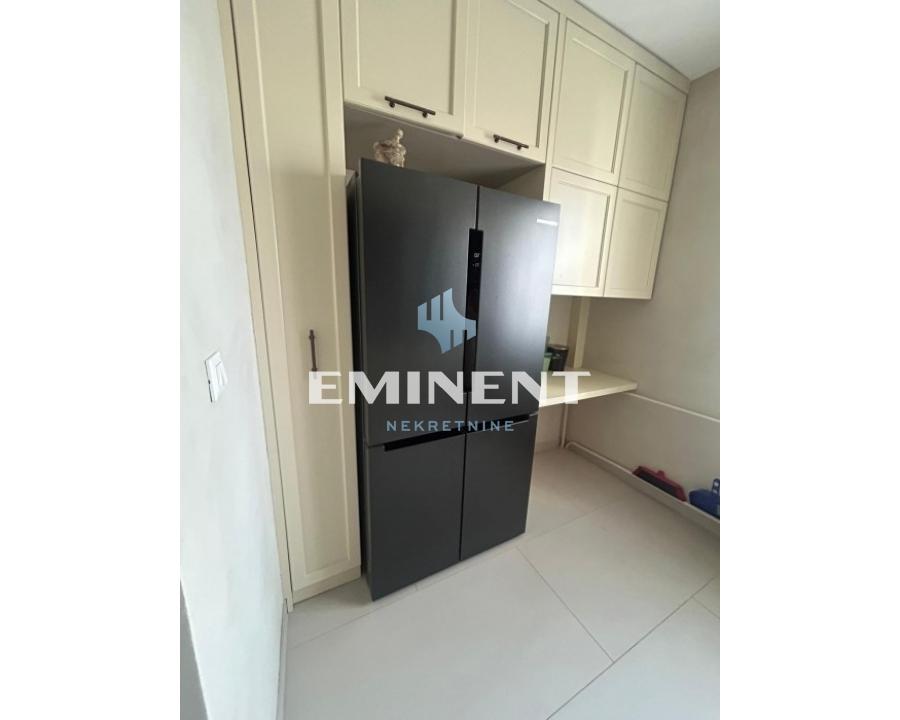 Stan Izdavanje Beograd Stan Izdavanje Beograd Blok 22 180 m2