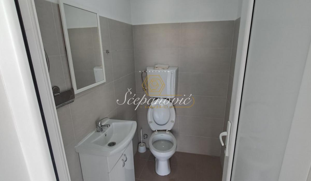 Lokal Izdavanje Novi Sad Lokal Izdavanje Novi Sad 139 m2