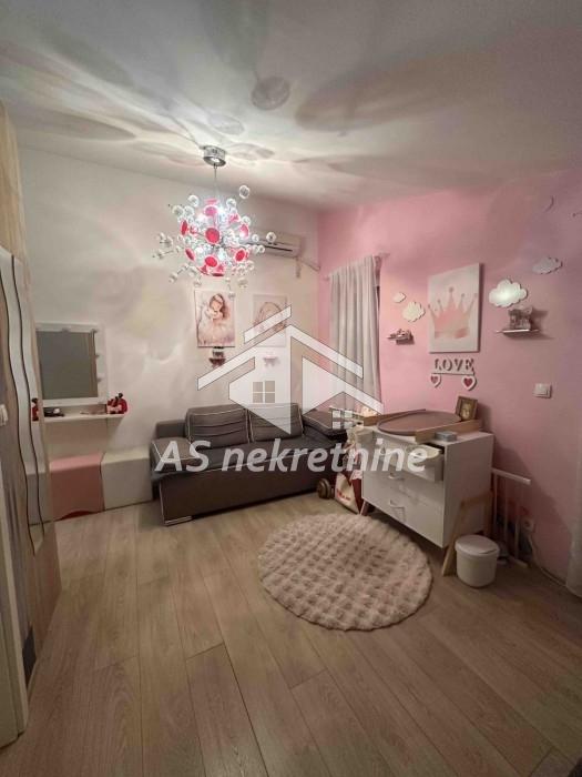 Trosoban stan za izdavanje, Bogoslovija, Beograd, 80m², 900 €/mes