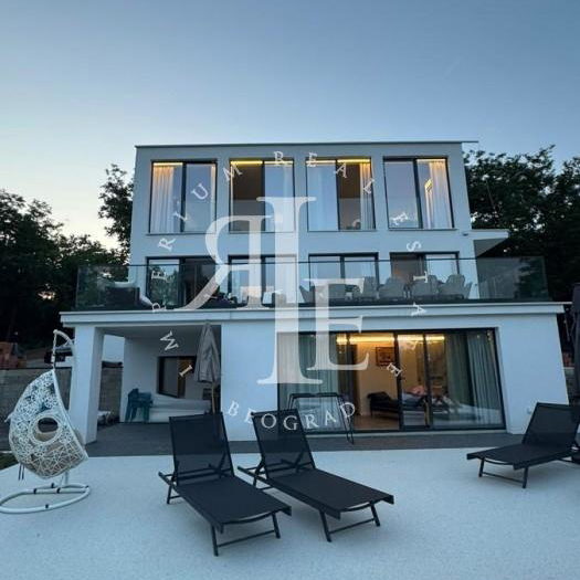 Kuća Prodaja Beograd Ralja 270 m2