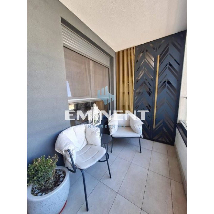 Trosoban stan na prodaju, Blok 65, Beograd, 75m², 370.000 €