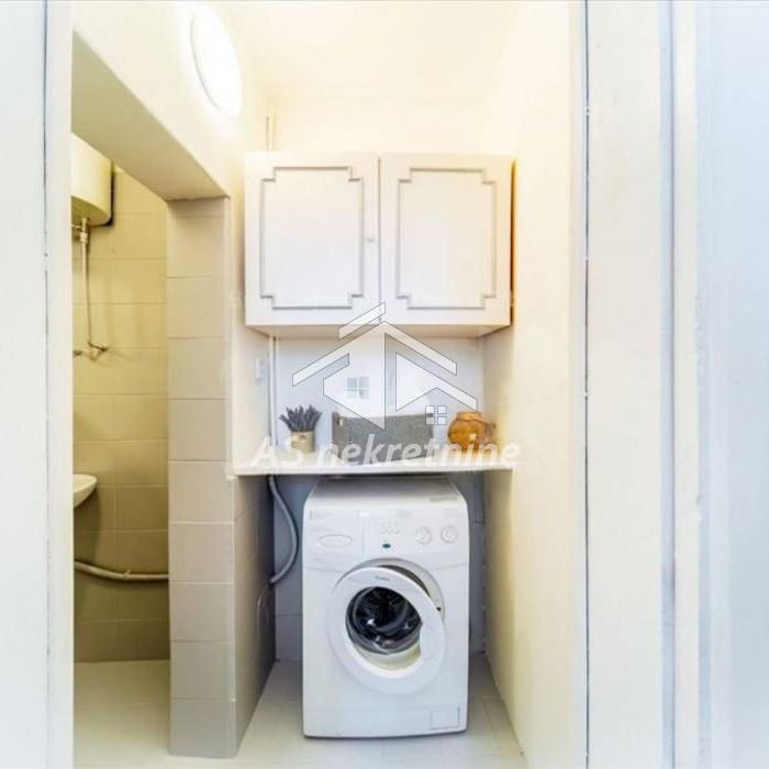 Trosoban stan za izdavanje, Skadarlija, Beograd, 50m², 850 €/mes