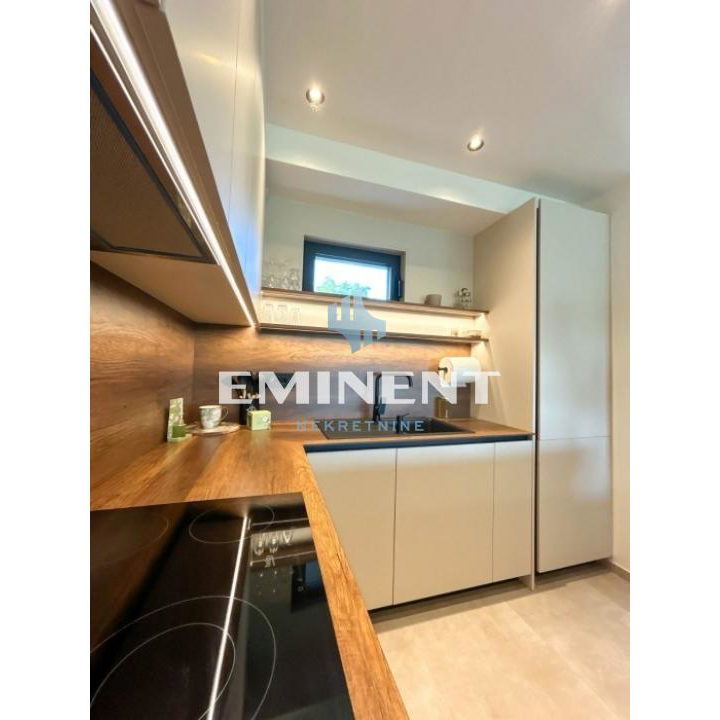 Kuća za izdavanje, Boleč, Beograd, 200m², 3.000 €/mes