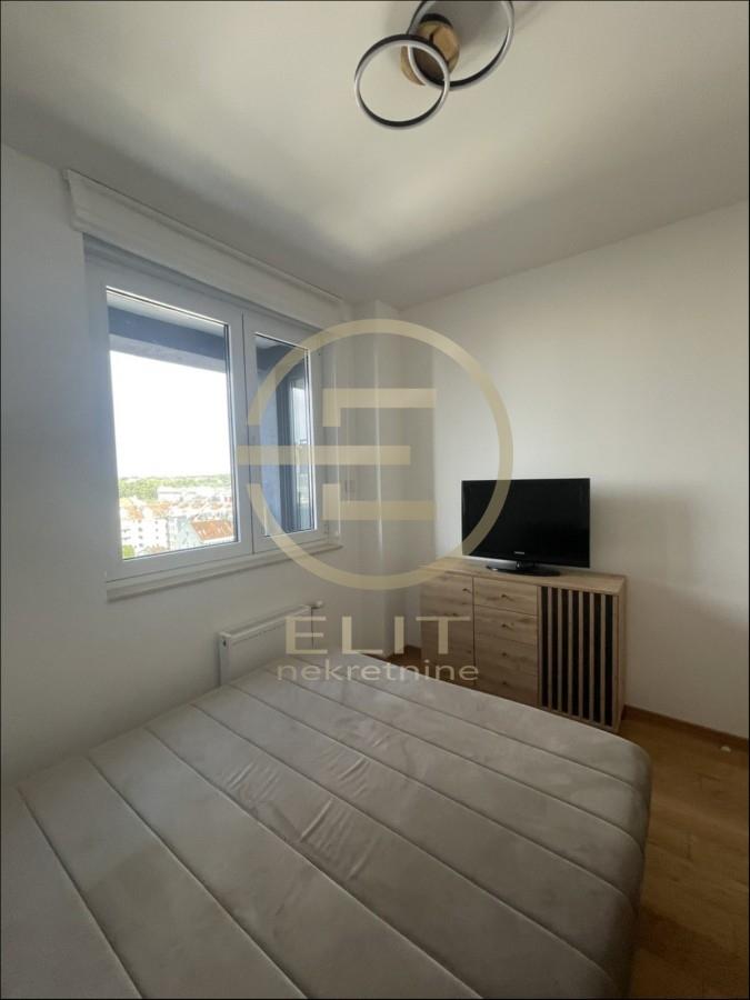 Dvosoban stan za izdavanje, Centar, Novi Sad, 40m², 900 €/mes