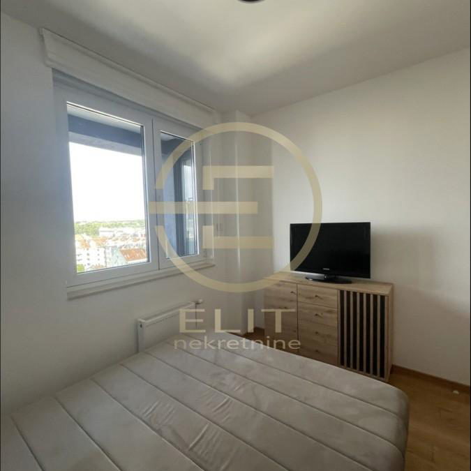 Dvosoban stan za izdavanje, Centar, Novi Sad, 40m², 900 €/mes