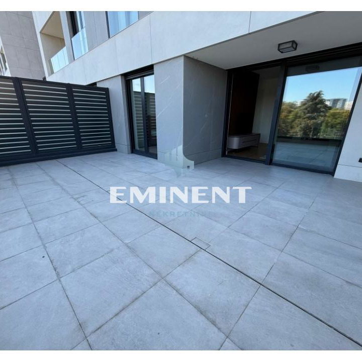 Dvosoban stan za izdavanje, A Blok – Blok 67a, Beograd, 55m², 1.300 €/mes