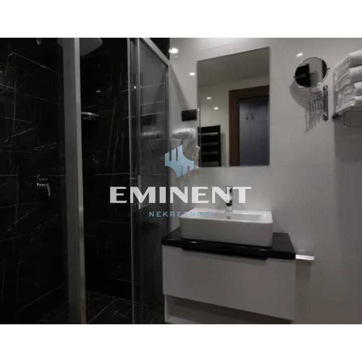 Trosoban stan na prodaju, Centar, Zlatibor, 60m², 186.000 €