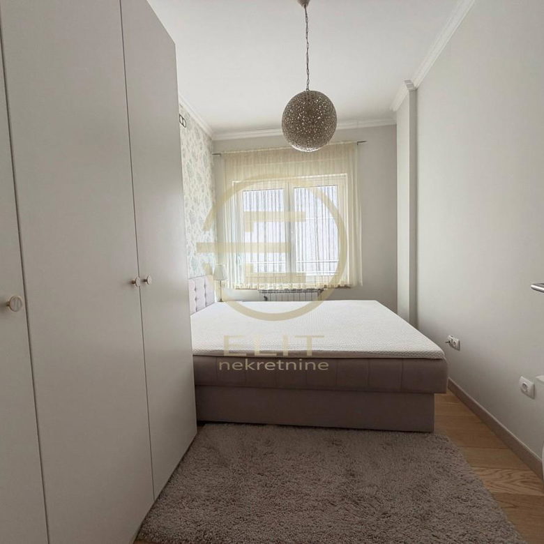 Trosoban stan na prodaju, Liman, Novi Sad, 105m², 430.000 €
