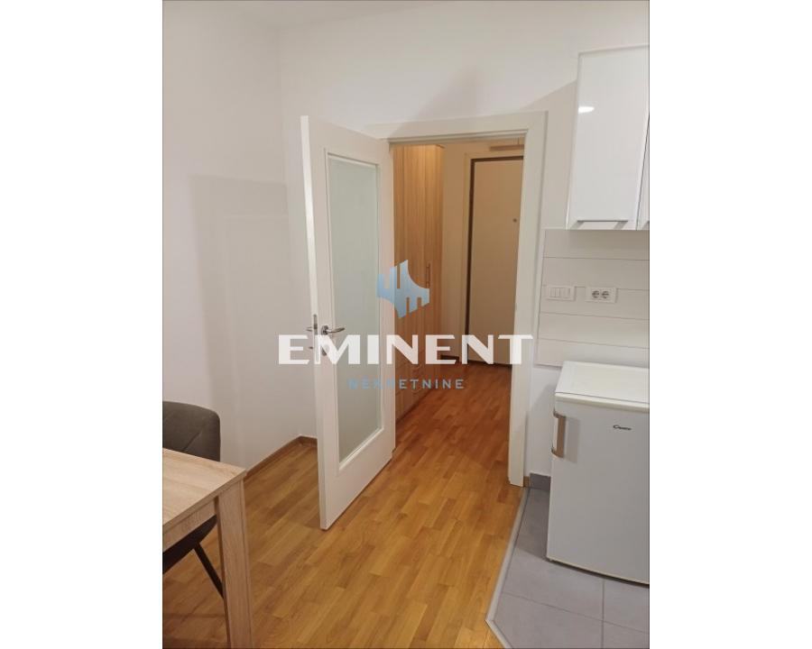 Stan Izdavanje Beograd Stan Izdavanje Beograd A Blok - Blok 67a 30 m2