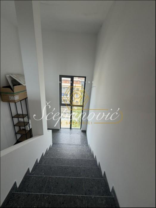 Trosoban stan za izdavanje, Centar, Novi Sad, 73m², 900 €/mes
