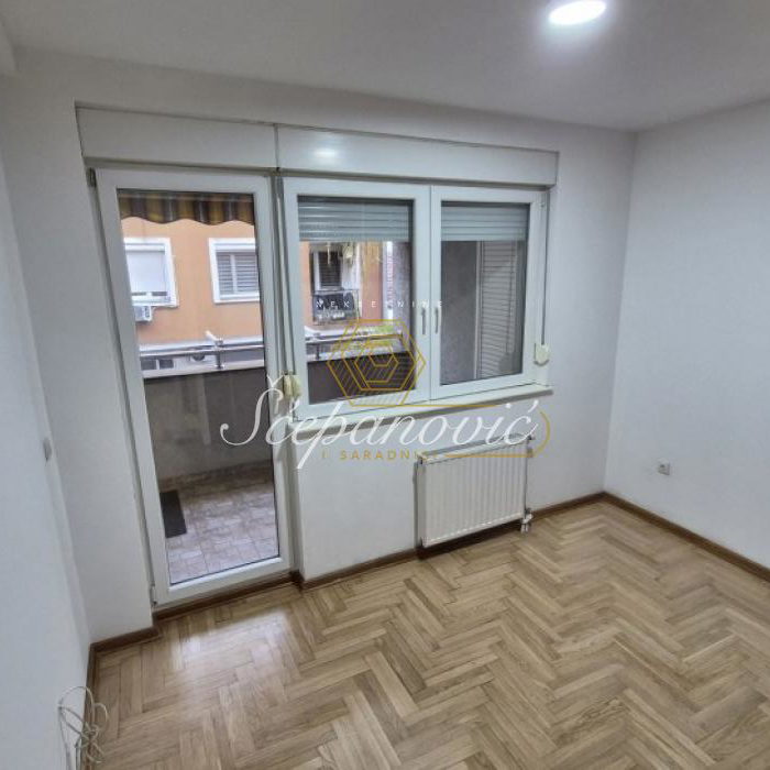 Stan Izdavanje Novi Sad  89 m2
